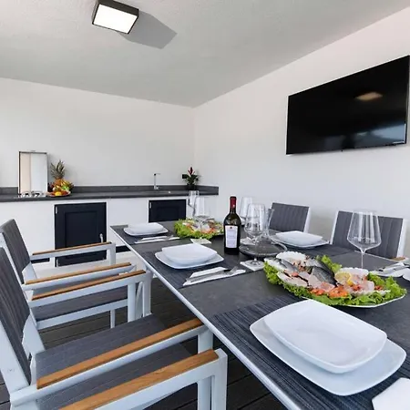 Vila Luxury Katy Crikvenica