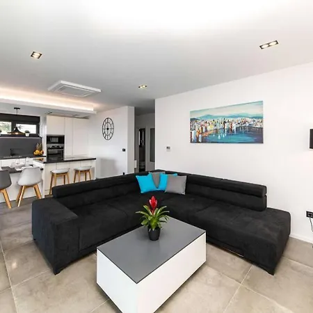 Vila Luxury Katy Crikvenica