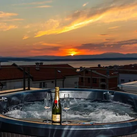 Luxury Katy Vilă